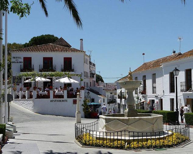 Hotel Villarocamar Mijas Exterior foto